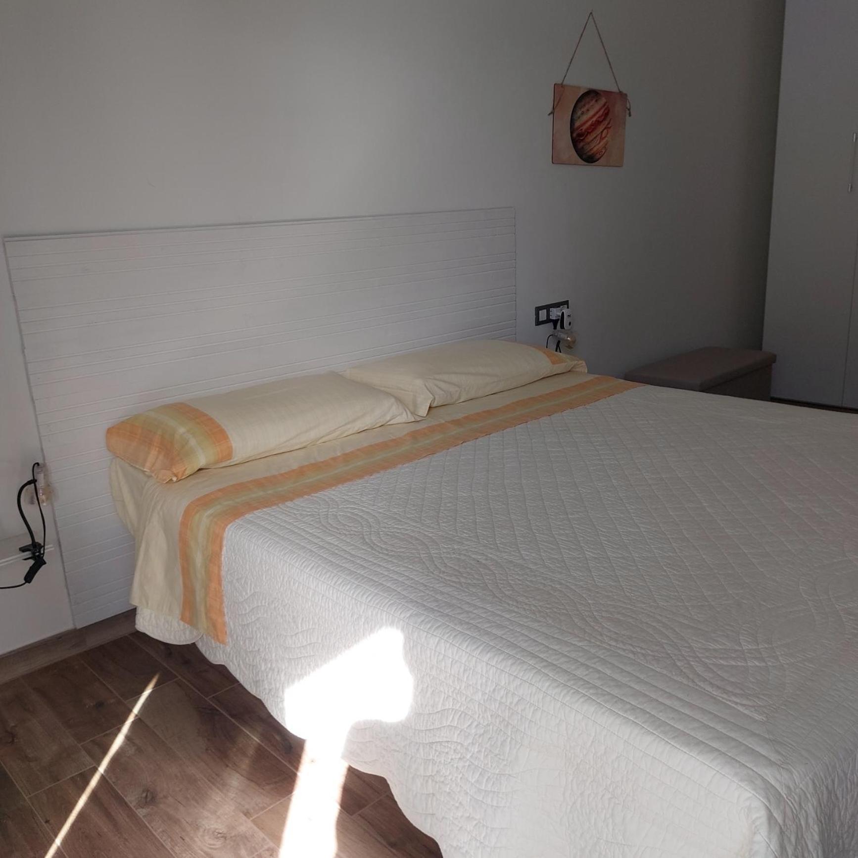 Guest house Skylab *